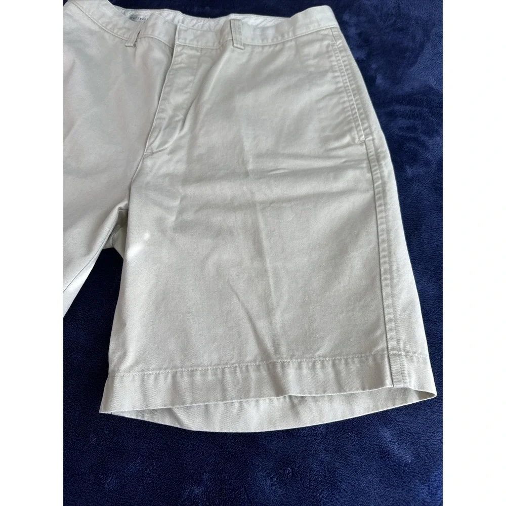 Mens Cutter & Buck Flat Front‎ Khaki Shorts Size 34 Inseam 9